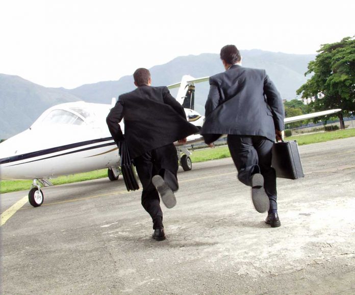 businessmen, running, plane