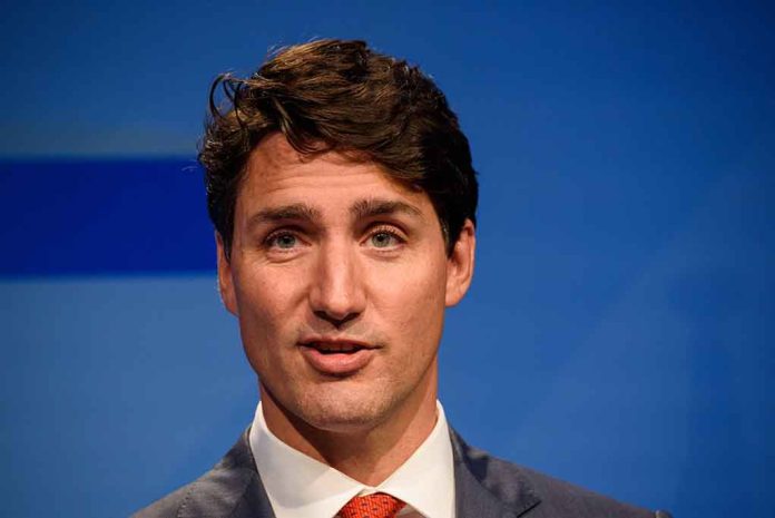 Joe Rogan Calls Justin Trudeau a Dictator