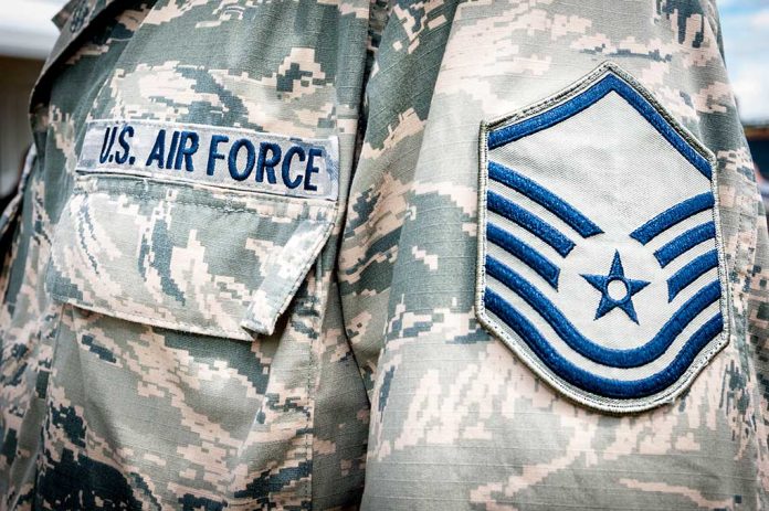 Air Force Expels Soldier After 19 Years of Service