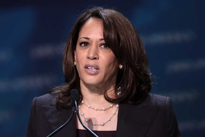 Nearly 100 Immigrants Bussed to Kamala Harris' Home