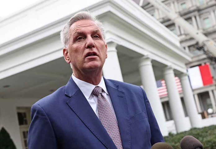 Kevin McCarthy Challenges US Military Over Vaccine Mandate Kevin McCarthy Challenges US Military Over Vaccine Mandate