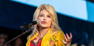 Dolly Parton Blasts Politicians in Newly Released Song