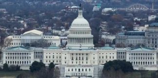 DHS shutdown begins with no deal in sight