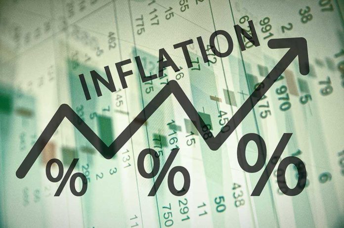 Graph showing an upward trend in inflation percentages