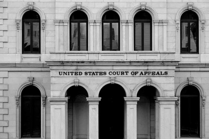United States Court of Appeals building facade with arched entrance